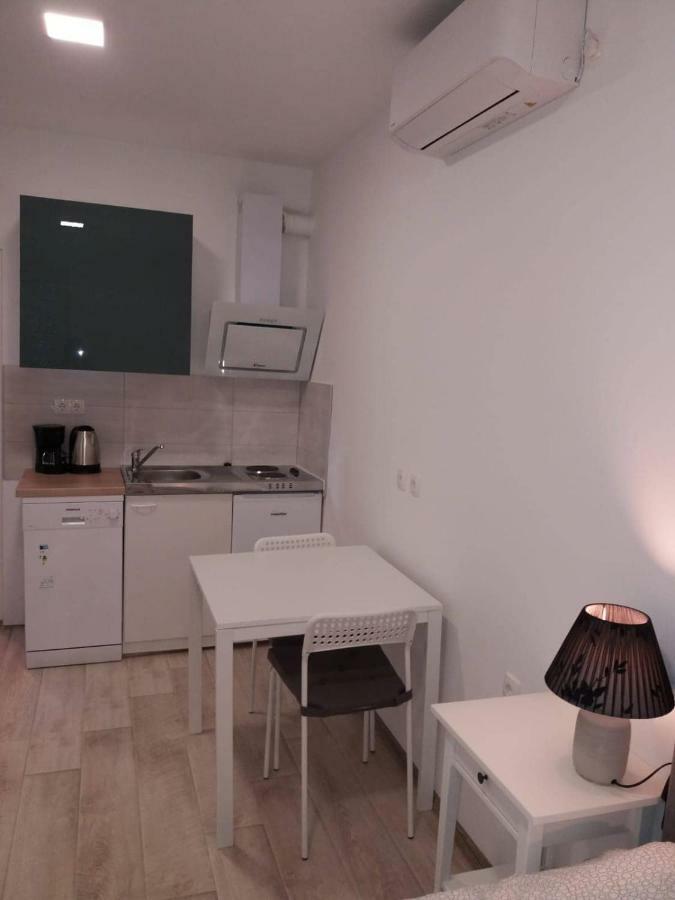Apartment Promenada Crikvenica Bagian luar foto