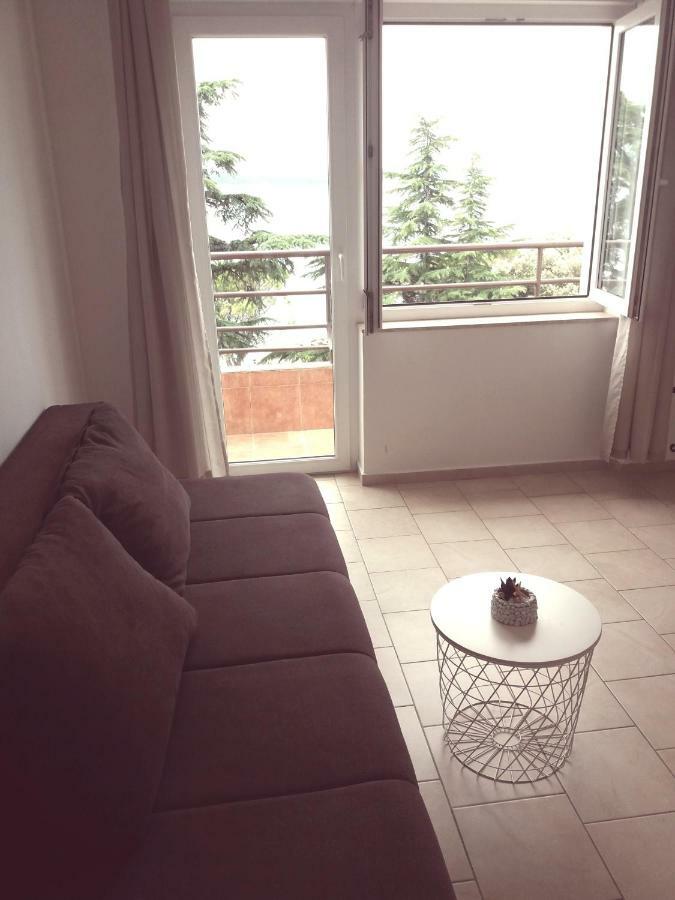 Apartment Promenada Crikvenica Bagian luar foto